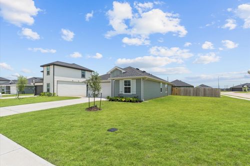 2201 Laurel Bloom Ln, Sealy, TX, 77474 | Card Image