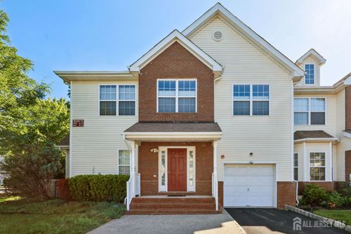 67 Forest Dr, Piscataway, NJ, 08854-2281 | Card Image