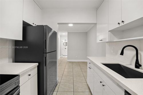 104-5141 Hollywood Blvd, Hollywood, FL, 33021-6541 | Card Image