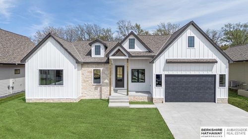 815 S Lakeview Way, Ashland, NE, 68003-6234 | Card Image