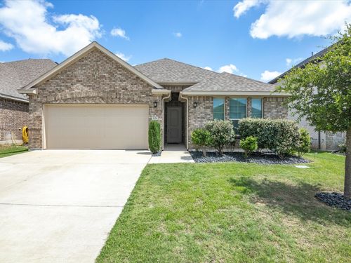 624 Hazeltine Rd, Red Oak, TX, 75154-2743 | Card Image