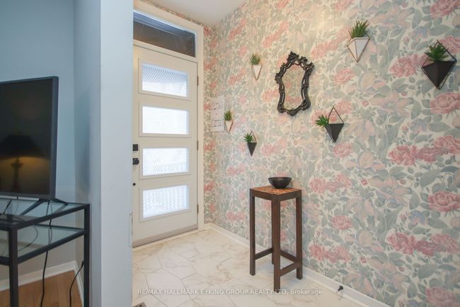 239 York St, House attached with 3 bedrooms, 2 bathrooms and 1 parking in Ottawa ON | Image 5