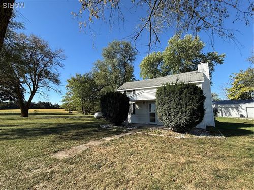 33233 Audrain Road 744, Martinsburg, MO, 65264-3406 | Card Image