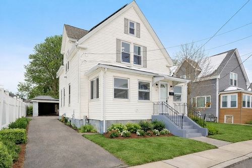 45 Como Rd, Boston, MA, 02136-1904 | Card Image