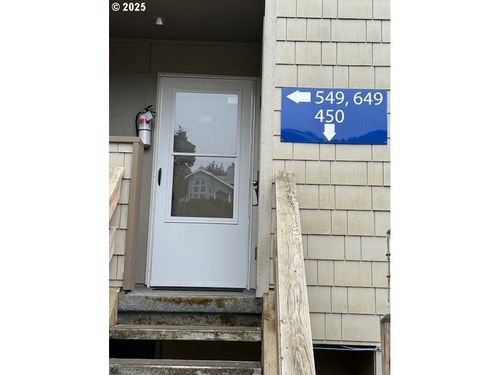 1000 Se Bay Blvd, Newport, OR, 97365-4201 | Card Image