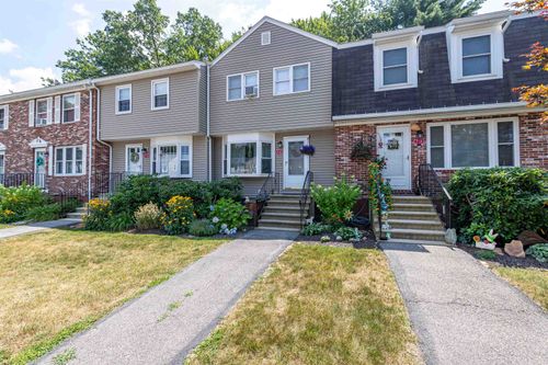 apt-4-7 Foxtail Ln, Goffstown, NH, 03045-2592 | Card Image