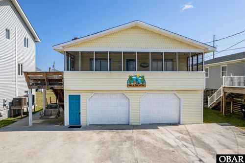 107 Wilson St, Kill Devil Hills, NC, 27948-9234 | Card Image