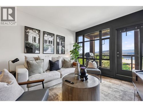 504-654 Cook Rd, Kelowna, BC, V1W3G7 | Card Image