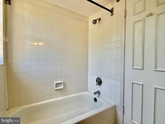 APT-4 - 1407 E Abingdon Dr, Condo with 1 bedrooms, 1 bathrooms and null parking in ALEXANDRIA VA | Image 19