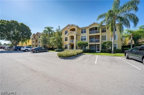 apt-121-4720 Saint Croix Ln, NAPLES, FL, 34109-3509 | Card Image