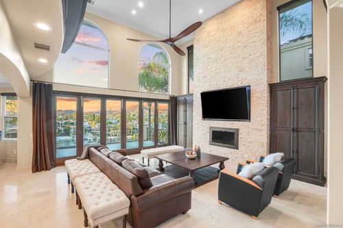 22590 Canyon Lake Dr S, Canyon Lake, CA, 92587-7560 | Card Image