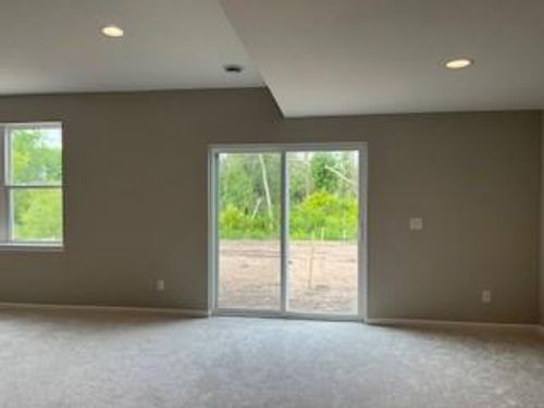 10051 Mulberry Ln, Rogers, MN, 55374-6058 | Card Image