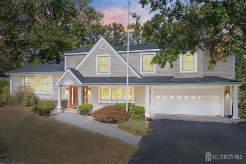 13 Whitehall Rd, East Brunswick, NJ, 08816-1314 | Card Image