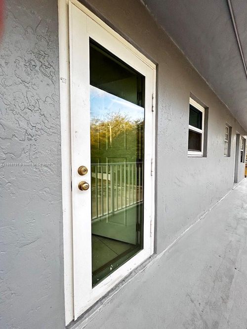 apt-205-3265 Griffin Rd, Fort Lauderdale, FL, 33312-6965 | Card Image