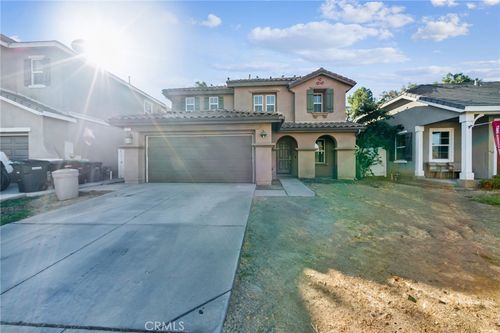 547 Gloriosa Ave, Perris, CA, 92571-7823 | Card Image