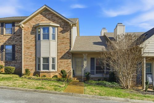 unit-18-1818 Memorial Dr, Clarksville, TN, 37043-6327 | Card Image