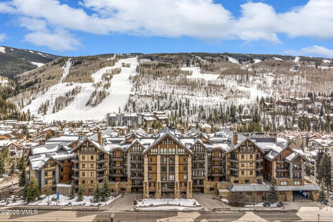 C - 141 E Meadow Dr, Condo with 2 bedrooms, 3 bathrooms and 1 parking in Vail CO | Image 33