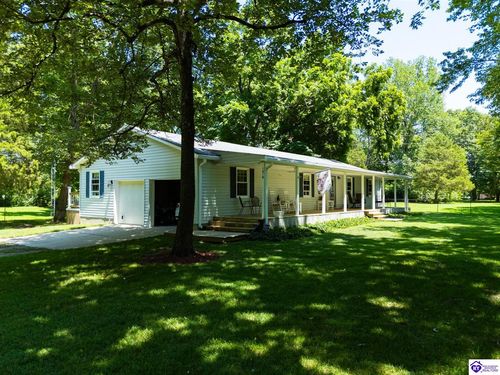 1018 W Hebron Ln, Shepherdsville, KY, 40165-7418 | Card Image