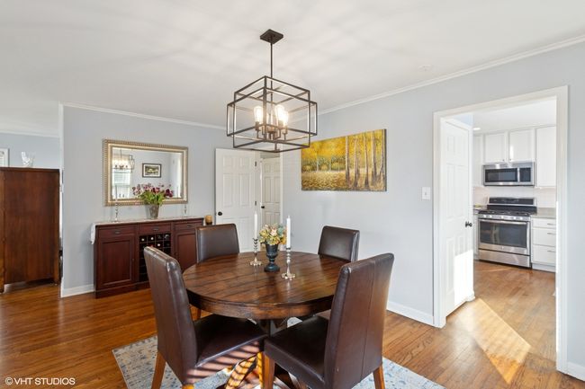 912 Cambridge Ln, House other with 3 bedrooms, 2 bathrooms and 2 parking in Wilmette IL | Image 6
