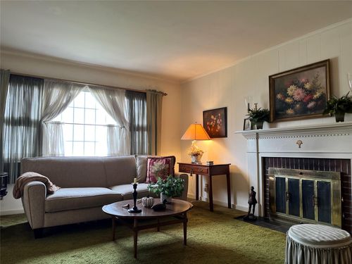 1598 Benedict Pl, North Baldwin, NY, 11510-1711 | Card Image