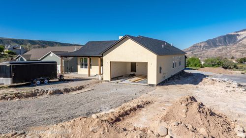 11 Raptor Ct, Parachute, CO, 81635-7706 | Card Image