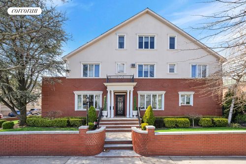 7920 Colonial Rd, Brooklyn, NY, 11209-3518 | Card Image