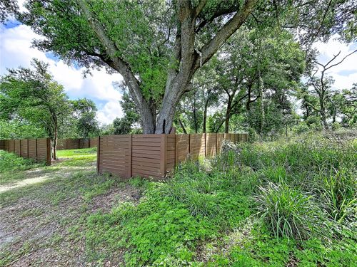 1029 Robson Ave, Seffner, FL, 33584-4517 | Card Image