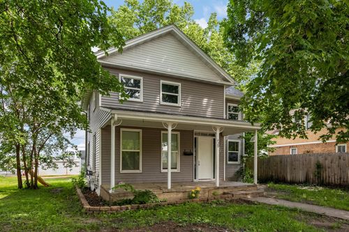 429 2nd Ave E, Shakopee, MN, 55379-1509 | Card Image