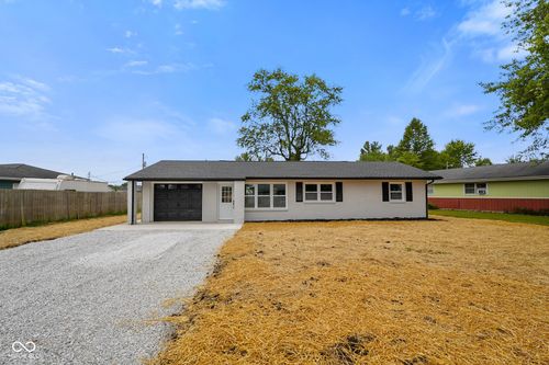 150 N East St, Crothersville, IN, 47229-9639 | Card Image