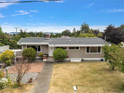 8925 Marshall Rd, North Saanich, BC, V8L1J4 | Card Image