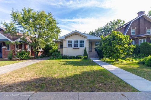 269 Shenstone Rd, Riverside, IL, 60546-2061 | Card Image