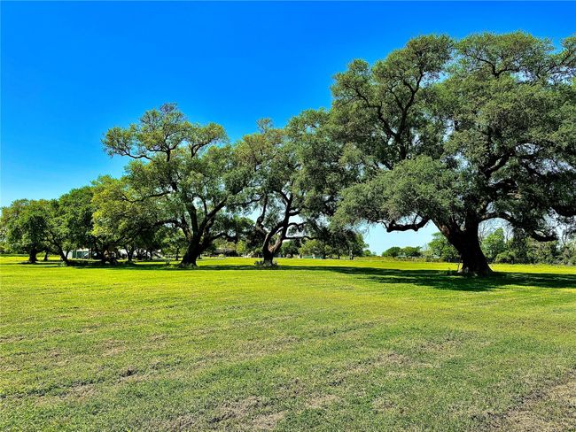 7165 Backridge Rd, House other with 6 bedrooms, 7 bathrooms and 2 parking in Sabine Pass TX | Image 43