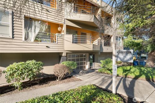 3425 14th Avenue W, Seattle, WA, 98119 | Card Image
