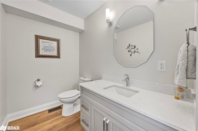 18 Peter St, House other with 3 bedrooms, 3 bathrooms and 5 parking in Amaranth ON | Image 23