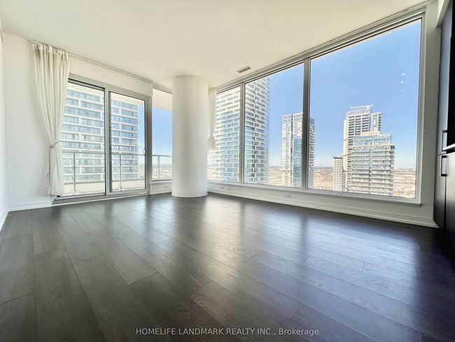 3702 - 5 Buttermill Ave, Condo with 3 bedrooms, 2 bathrooms and null parking in Vaughan ON | Image 17
