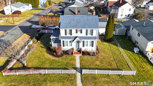 19 Golden Hill Rd, Danbury, CT, 06811-4619 | Card Image