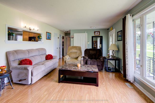 95 Railway St, House other with 3 bedrooms, 2 bathrooms and 6 parking in Lansdowne ON | Image 18