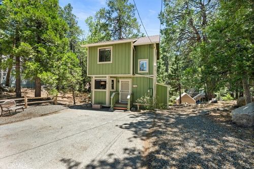 27511 Cappy Dr, Lake Arrowhead, CA, 92352 | Card Image