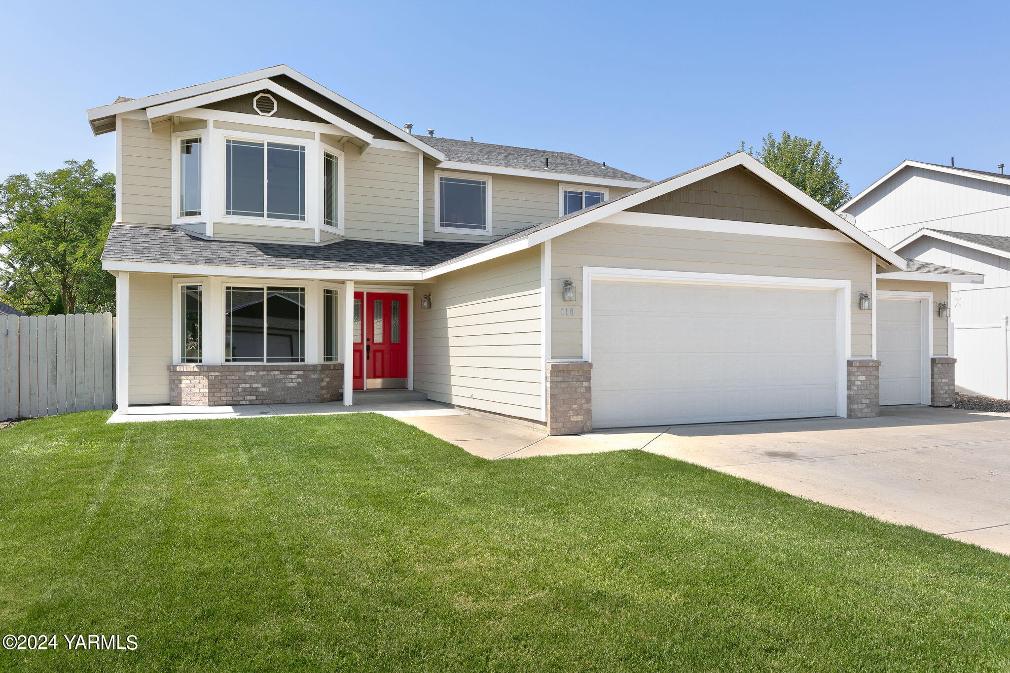 Centennial St, Moxee, WA 98936
