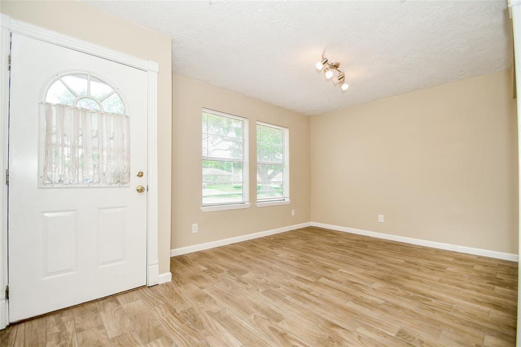 Residential Lease in Cypress 3