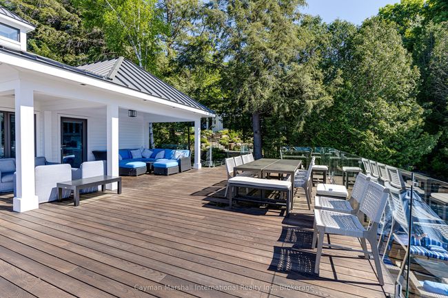 1025-2 Appian Way, House other with 6 bedrooms, 7 bathrooms and 12 parking in Port Carling ON | Image 27