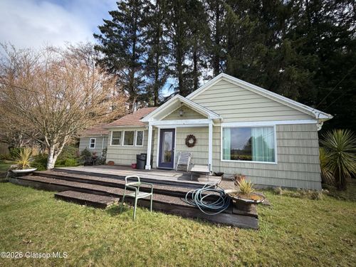 91191 Lewis And Clark Rd, Astoria, OR, 97103-8384 | Card Image