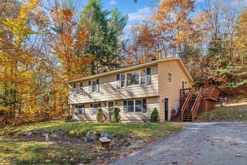 16 Hemlock Lane, Gray, ME, 04039 | Card Image