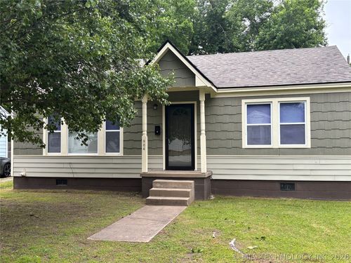 904 Utah St, Muskogee, OK, 74403-3121 | Card Image