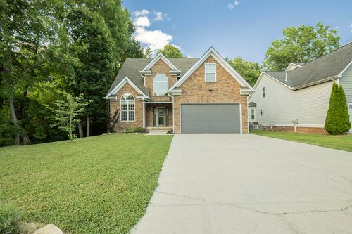 8327 Grinder Creek Pl, Chattanooga, TN, 37421-2745 | Card Image