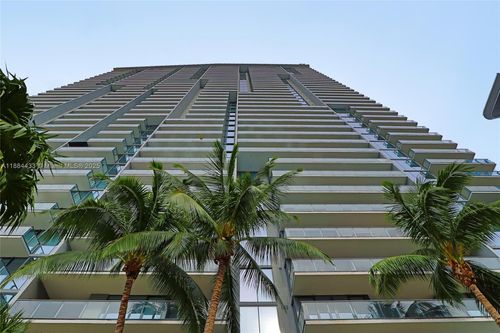 apt-1008-68 Se 6th St, Miami, FL, 33131-3192 | Card Image