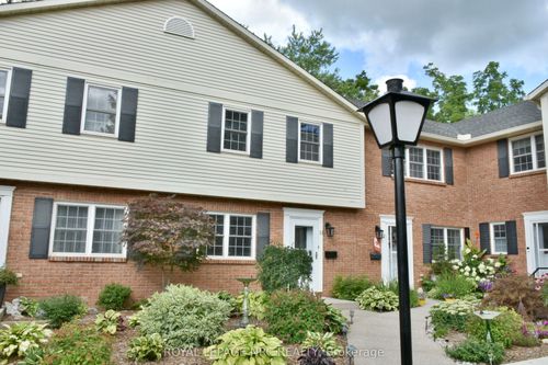 11-159 Canboro Rd, Fonthill, ON, L0S1E5 | Card Image