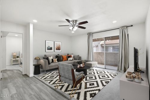 251-4444 E Paradise Village Pkwy N, Phoenix, AZ, 85032-6818 | Card Image