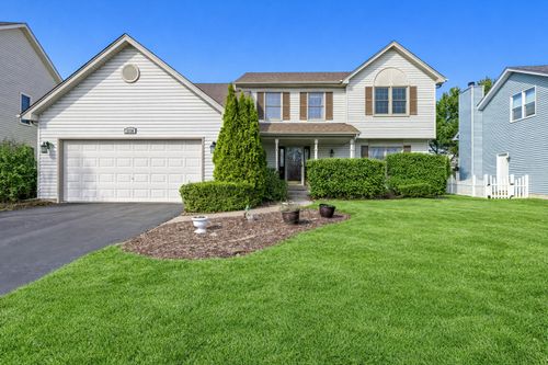 3730 Baybrook Dr, Aurora, IL, 60504-6596 | Card Image