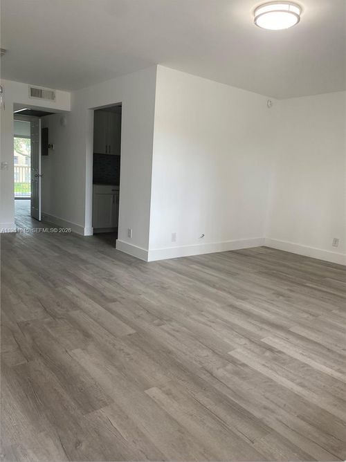 apt-203j-13455 Sw 9th Ct, Pembroke Pines, FL, 33027-6446 | Card Image